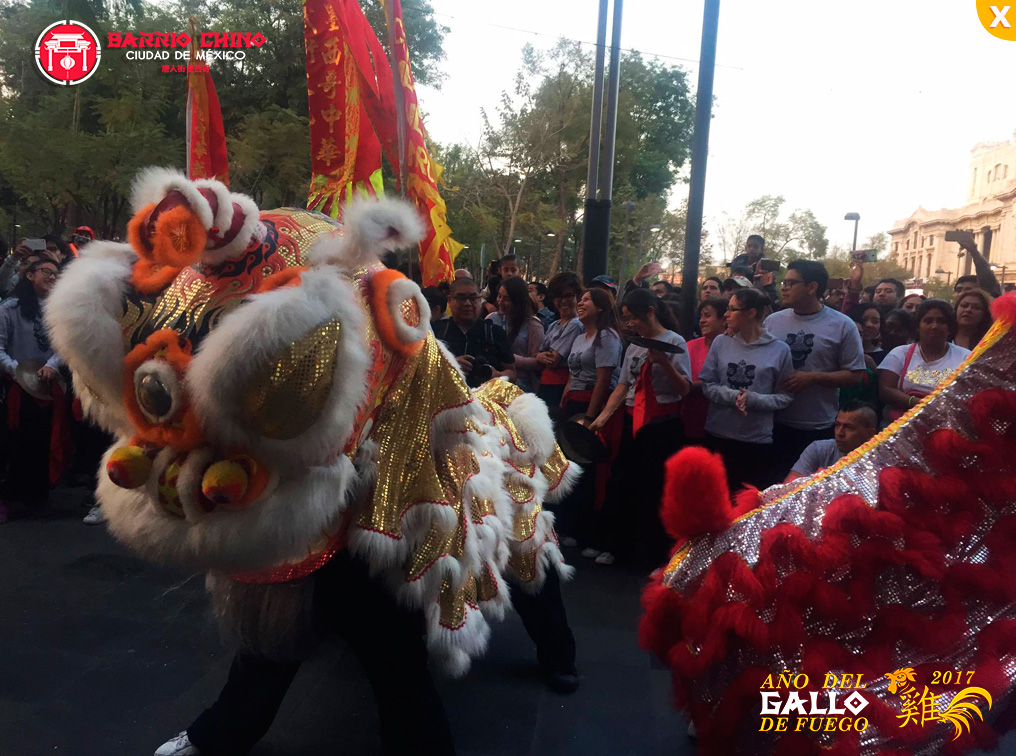 Celebración del Año Nuevo Chino-GALLO FUEGO 2017.